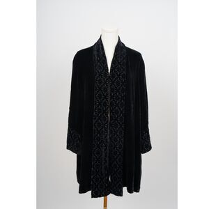 Harari Black Velvet Buttonless Jacket Size 1X